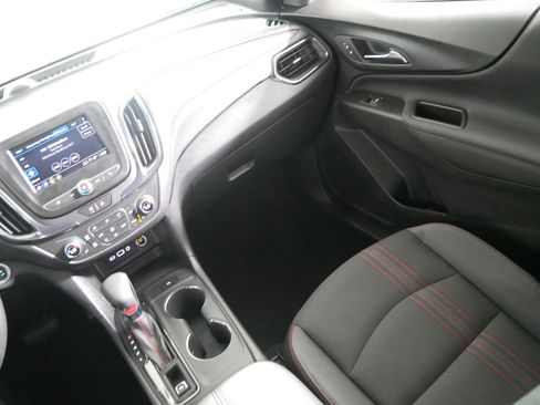 Used 2023 Chevrolet Equinox RS AWD/4WD image 11