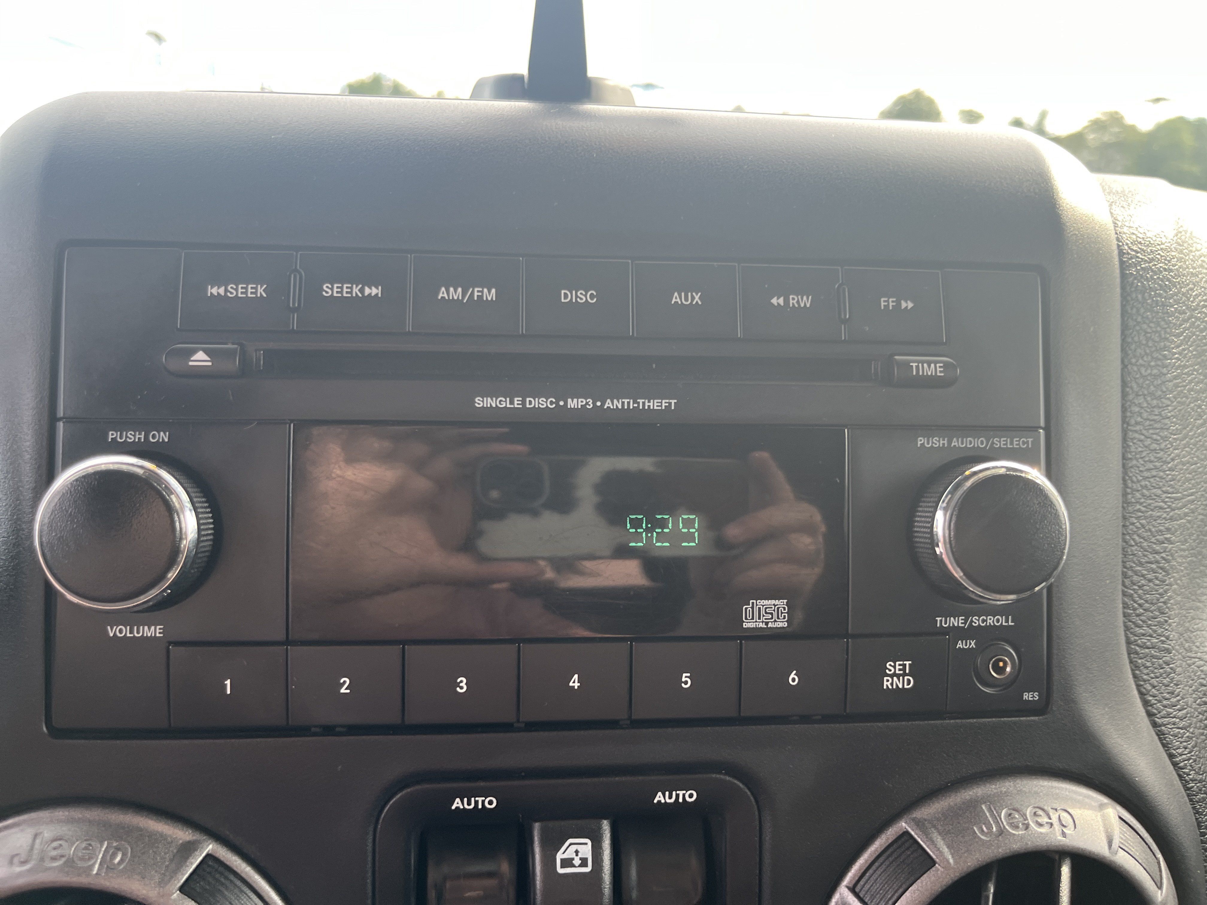 Used 2018 Jeep Wrangler Unlimited Sport S AWD/4WD image 27