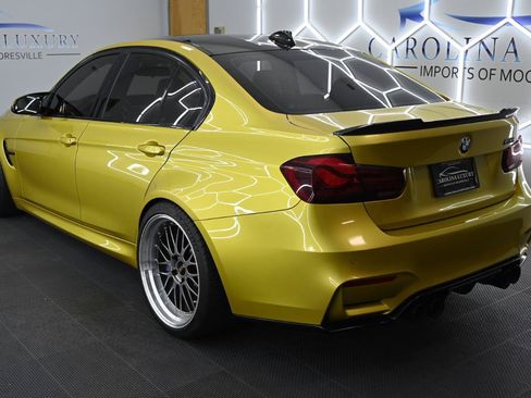 Used 2018 BMW M3 RWD image 2