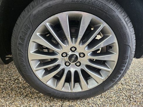 Used 2015 Lincoln MKC AWD w/ Equipment Group 102A Reserve image 33