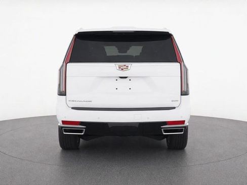 Used 2024 Cadillac Escalade ESV Premium Luxury w/ Performance Package AWD/4WD image 4