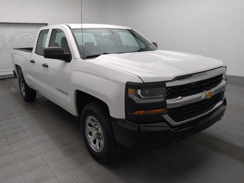 Used 2017 Chevrolet Silverado 1500 W/T w/ Trailering Package image 13