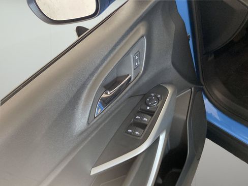 Used 2024 Chevrolet Trax RS w/ Driver Confidence Package FWD image 18