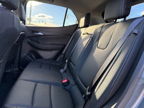 Certified 2021 Buick Encore GX Essence w/ Experience Buick Package image 34
