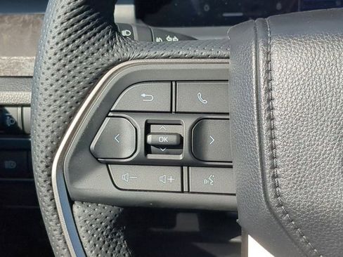 New 2025 Toyota Tacoma Limited image 15