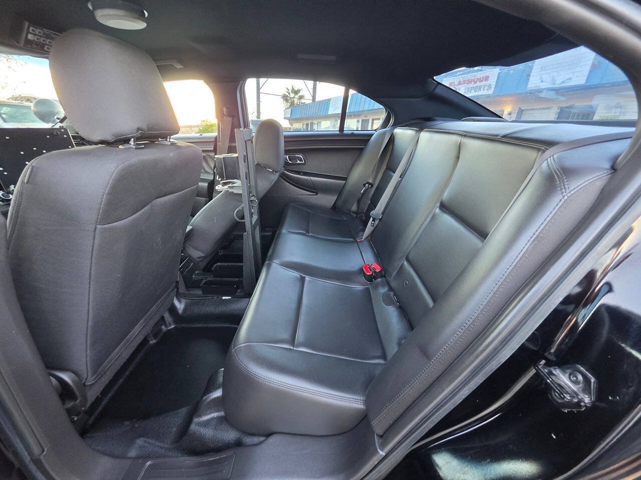 Used 2018 Ford Taurus Police Interceptor AWD image 25