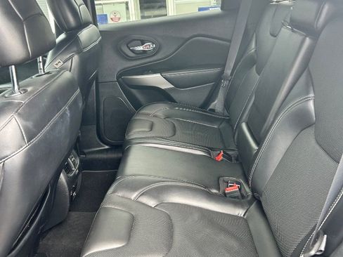 Used 2021 Jeep Cherokee Latitude Lux 80th Anniv w/ Quick Order Package 26U 80TH AWD/4WD image 7