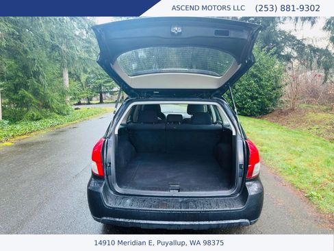 Used 2009 Subaru Outback 2.5i Special Edition image 17