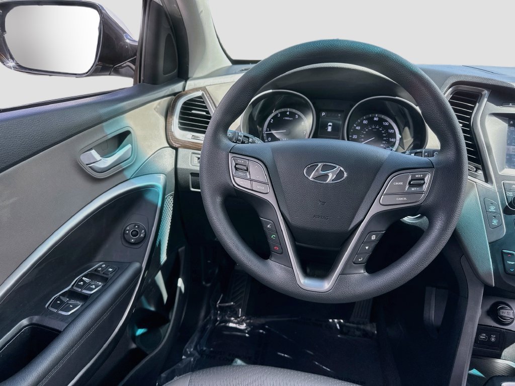 Used 2018 Hyundai Santa Fe Sport w/ 2.4L Value Package 02 FWD image 21
