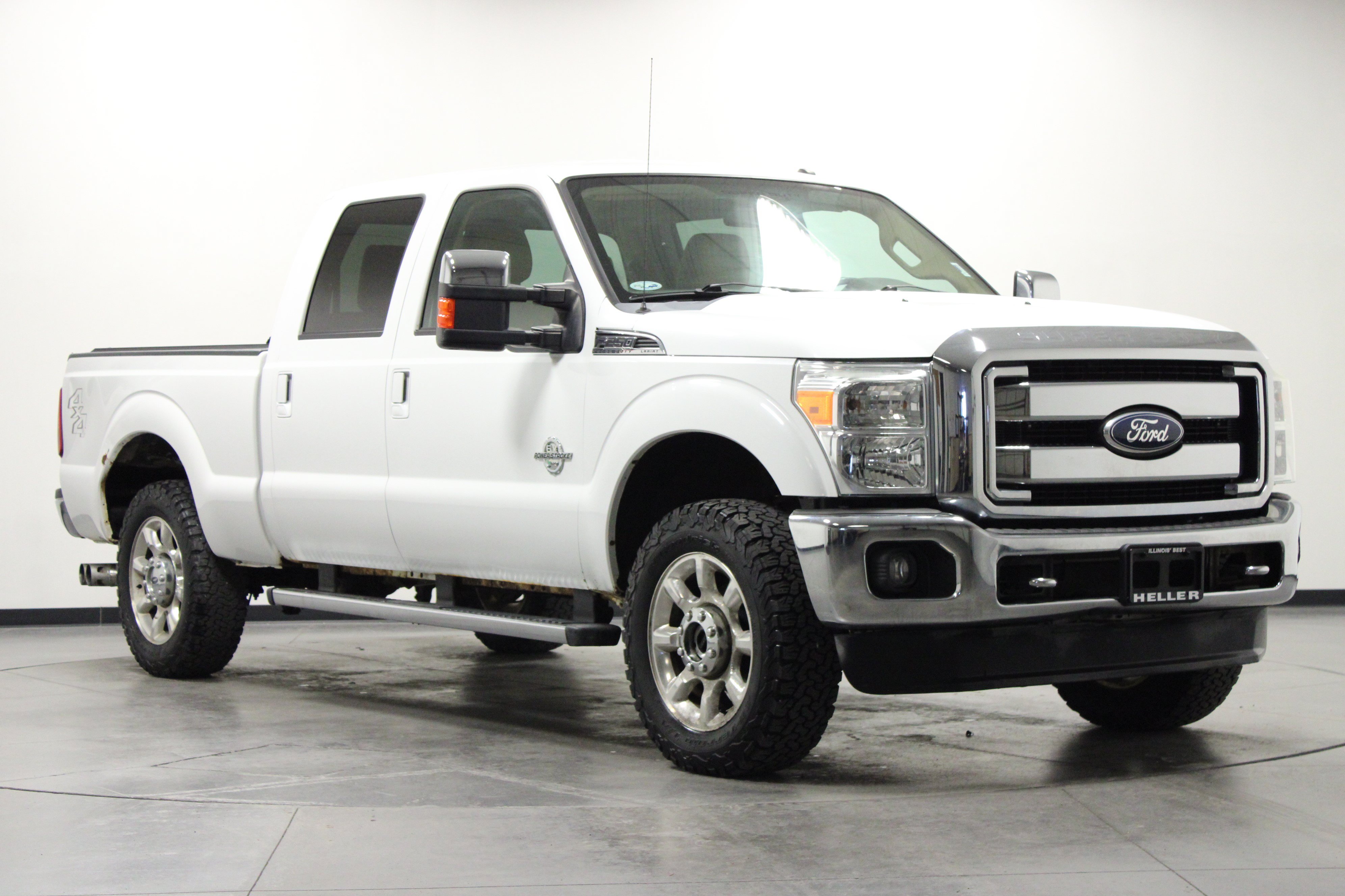 Used 2011 Ford F250 Lariat w/ Lariat Interior Pkg AWD/4WD image 3