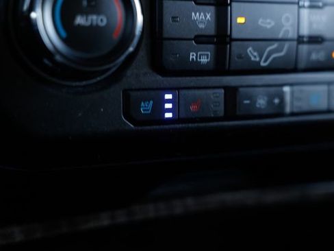 Used 2017 Ford F250 Lariat w/ Lariat Ultimate Package image 36