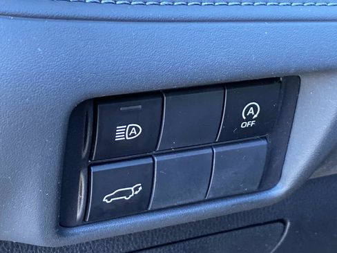 Used 2023 Toyota Highlander XSE image 26