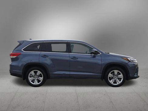 Used 2019 Toyota Highlander Limited AWD/4WD image 7