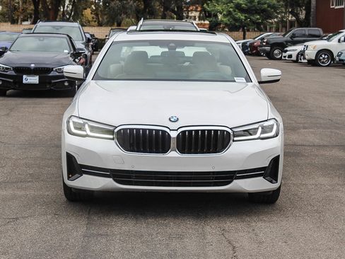 Certified 2023 BMW 530i w/ Premium Package image 2