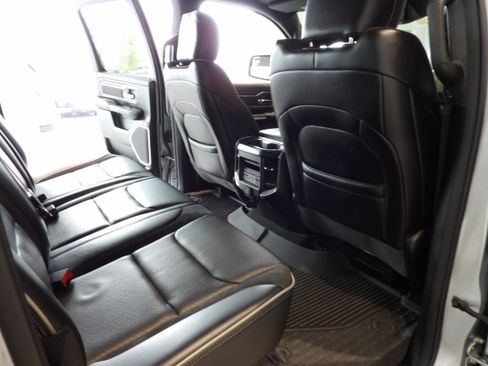 Used 2023 RAM 1500 Laramie AWD/4WD image 21