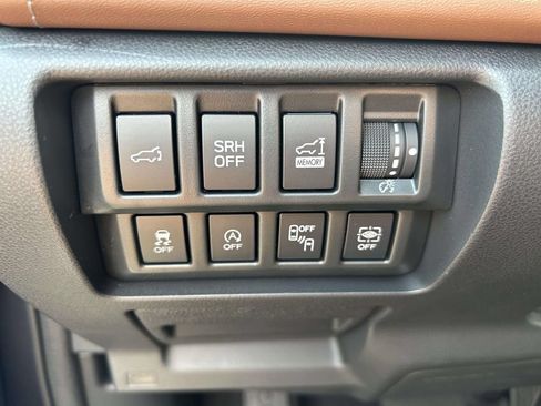 Used 2023 Subaru Forester Touring AWD/4WD image 21