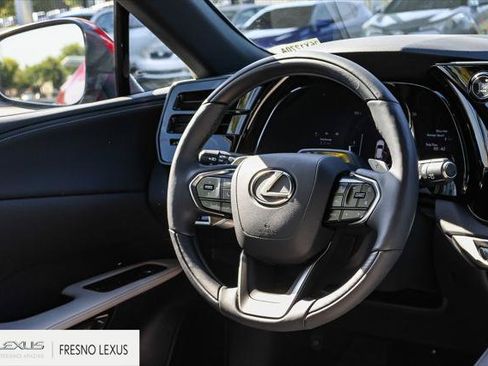 Certified 2025 Lexus RX 350 Premium w/ Convenience Package AWD/4WD image 18