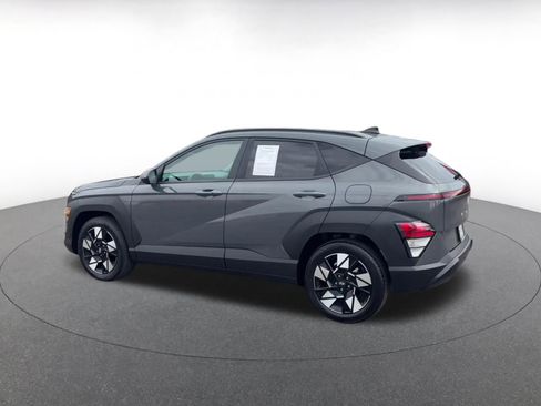 Used 2025 Hyundai Kona SEL image 10