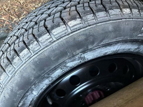 Used 2005 Toyota Camry LE image 16