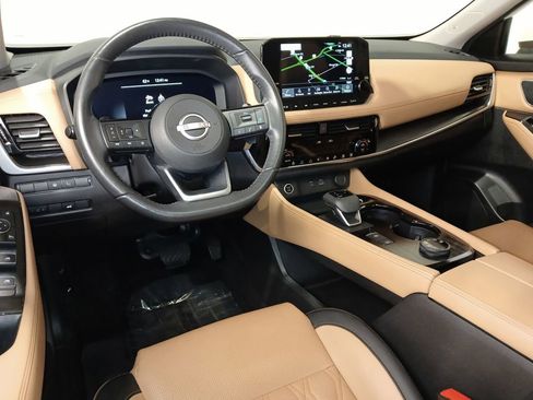 Used 2023 Nissan Rogue Platinum w/ Platinum Premium Package AWD/4WD image 9