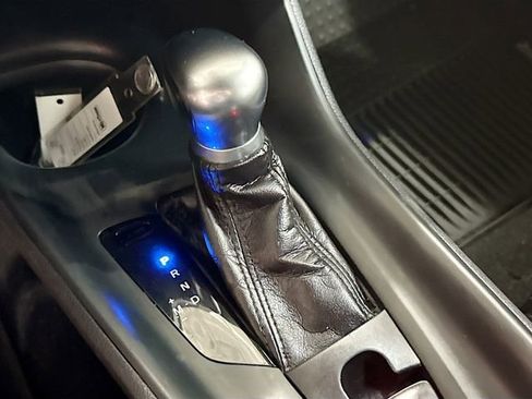 Used 2018 Toyota C-HR XLE image 17