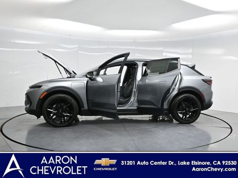 New 2026 Chevrolet Equinox EV LT image 46