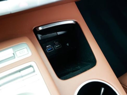 Used 2022 Genesis GV70 2.5T w/ Advanced Package image 49