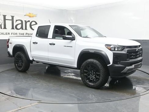 New 2026 Chevrolet Colorado Trail Boss AWD/4WD image 6