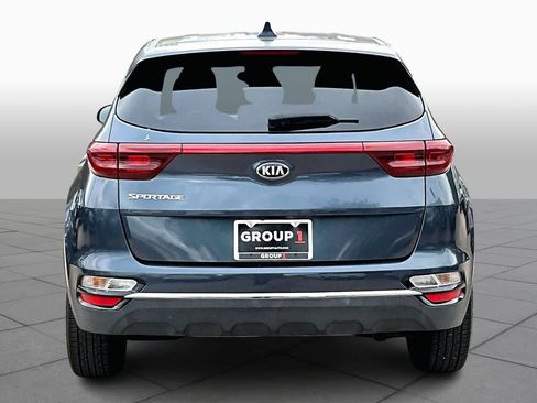 Used 2020 Kia Sportage LX image 4