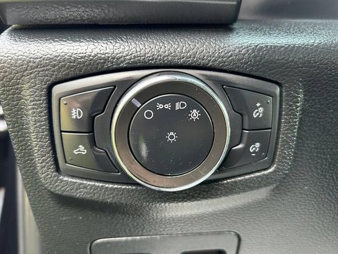 Used 2020 Ford F150 XLT w/ Equipment Group 302A Luxury AWD/4WD image 14