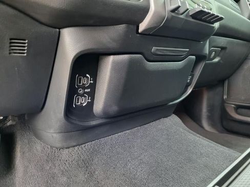 Used 2025 RAM 1500 Big Horn AWD/4WD image 23