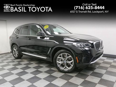 Used 2024 BMW X3 xDrive30i AWD/4WD image 1