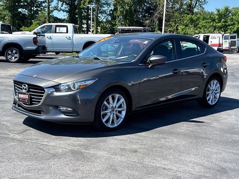 Used 2017 MAZDA MAZDA3 Touring FWD image 26