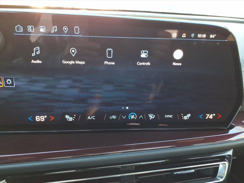 Used 2026 Chevrolet Traverse Z71 w/ Driver Confidence Package image 19