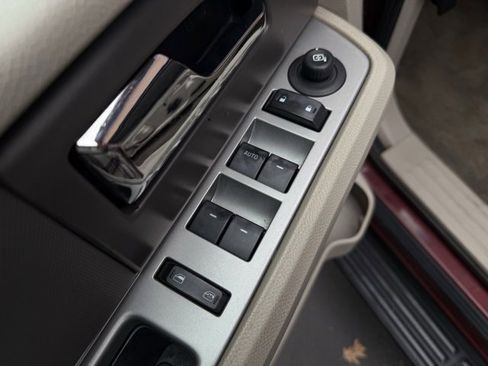 Used 2012 Ford Expedition EL XLT image 19