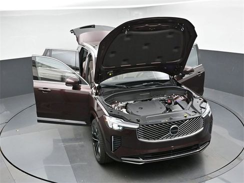 New 2026 Volvo XC90 B6 Ultra image 52