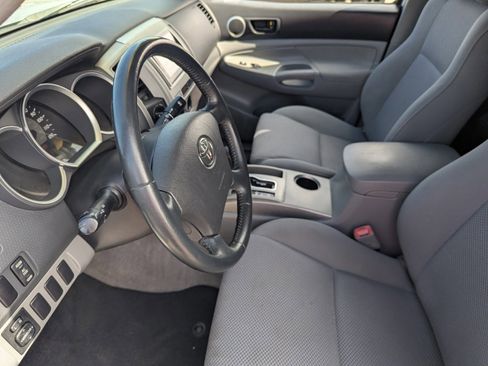 Used 2006 Toyota Tacoma 4x4 Double Cab image 23