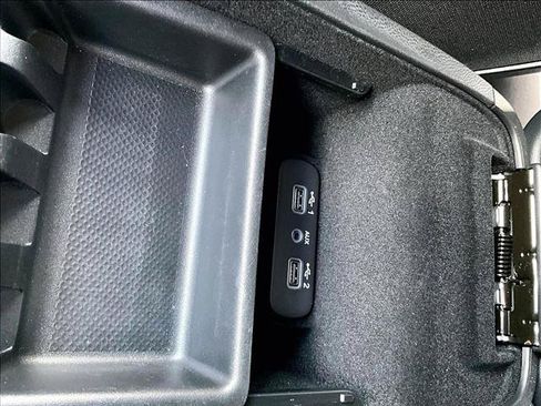 Used 2022 Dodge Charger R/T RWD image 25