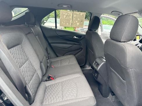 Used 2019 Chevrolet Equinox LT FWD image 26