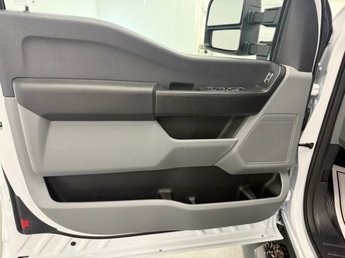 New 2026 Ford F350 XL w/ XL Chrome Package image 13