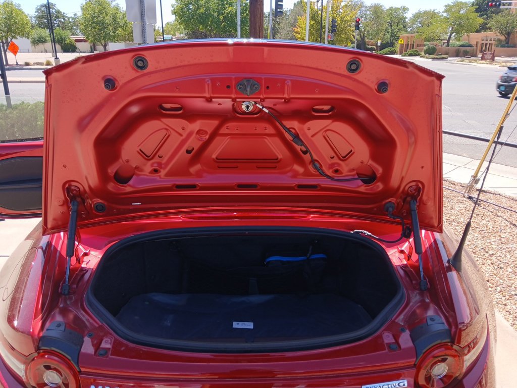 New 2026 MAZDA MX-5 Miata Club w/ Interior Package RWD image 5