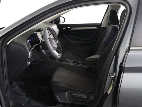 Used 2023 Volkswagen Jetta S image 21