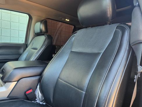 Used 2017 Ford F250 Lariat w/ Lariat Ultimate Package AWD/4WD image 35