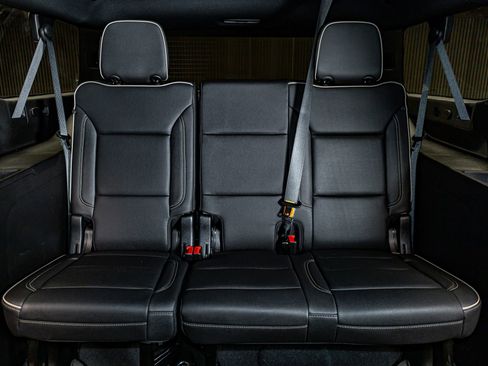 Used 2023 Chevrolet Suburban Premier w/ Max Trailering Package image 21