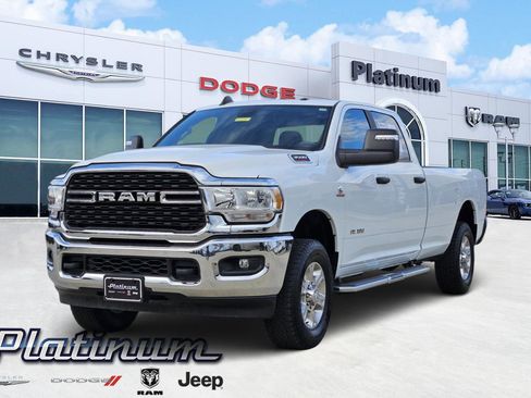 Used 2024 RAM 3500 Big Horn image 2