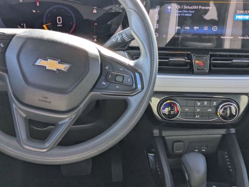 Used 2024 Chevrolet TrailBlazer LT image 21