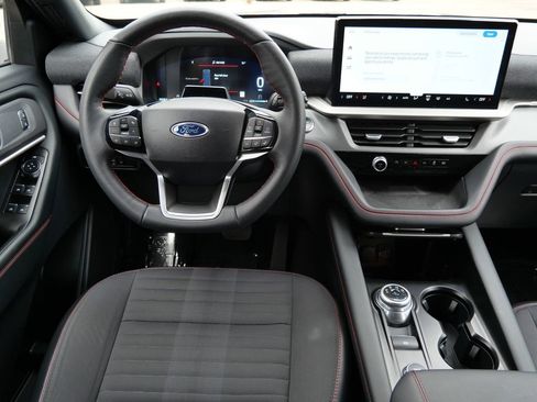 Certified 2025 Ford Explorer ST-Line w/ ST-Line Street Pack AWD/4WD image 13