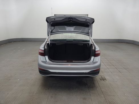 Used 2022 Volkswagen Jetta Sport FWD image 29