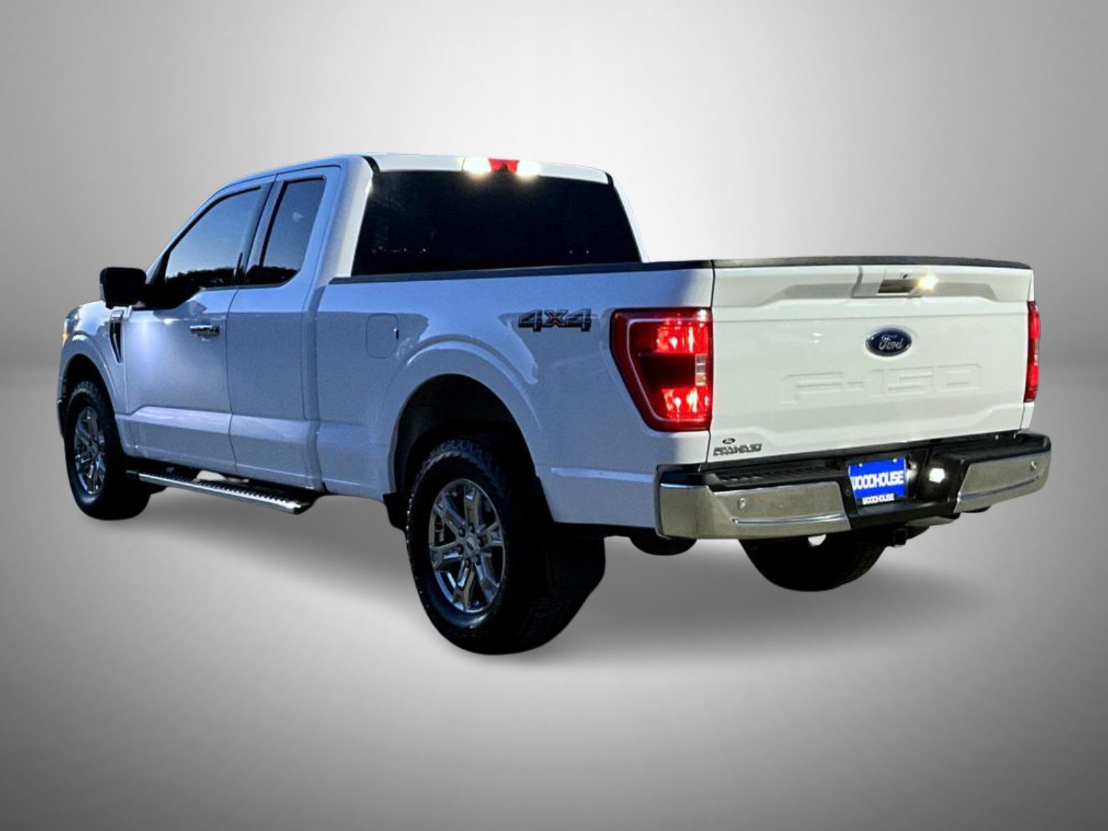 Used 2021 Ford F150 XLT w/ Equipment Group 302A High AWD/4WD image 7