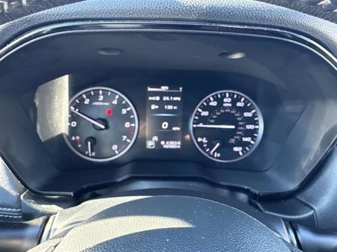 Used 2022 Subaru Outback Premium image 13